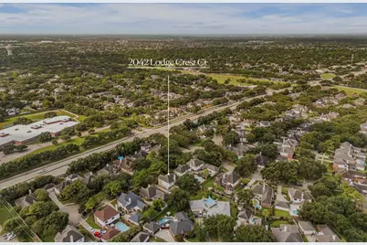 2042 Lodge Crest Court, League City, TX 77573 - Photo 36