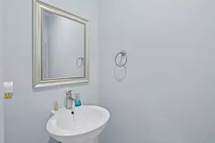 2413 Pease St, Houston, TX 77003 - Photo 20
