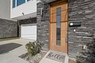 2413 Pease St, Houston, TX 77003 - Photo 2