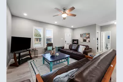 4019 Avenue S, Galveston, TX 77550 - Photo 6