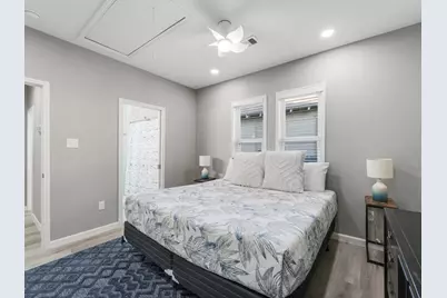 4019 Avenue S, Galveston, TX 77550 - Photo 18