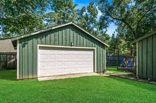 819 Spokane River Rd, Conroe, TX 77316 - Photo 28