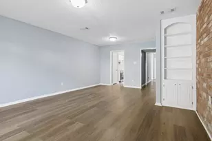14447 Misty Meadow Ln, Houston, TX 77079 - Photo 4