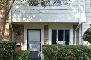 14447 Misty Meadow Ln, Houston, TX 77079 - Photo 2