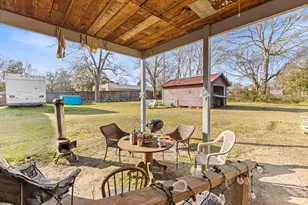 304 W Wheat St, Woodville, TX 75979 - Photo 28