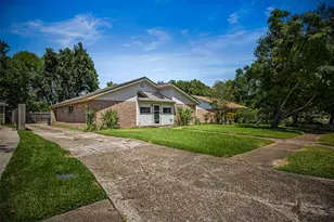2519 Wood River Dr, Spring, TX 77373 - Photo 2