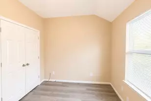 9104 N Green River Dr, Houston, TX 77078 - Photo 20