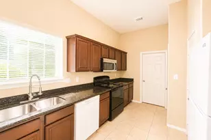 9104 N Green River Dr, Houston, TX 77078 - Photo 10