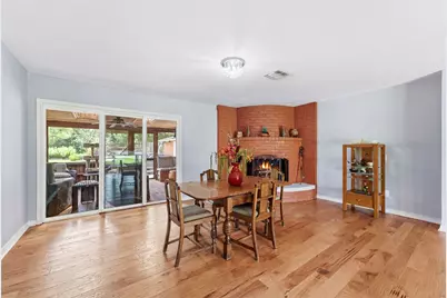 1302 Chestnut Ridge Road, Houston, TX 77339 - Photo 8