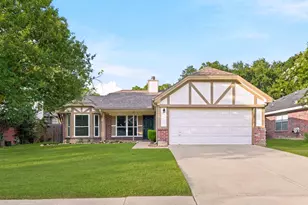 19422 Stamford Dr, Tomball, TX 77375 - Photo 1