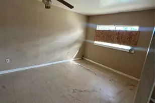 7625 Pointer St, Houston, TX 77016 - Photo 4