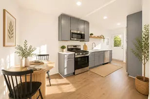 7529 Westover St, Houston, TX 77087 - Photo 2