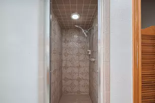 18307 Champion Forest Dr, Spring, TX 77379 - Photo 42