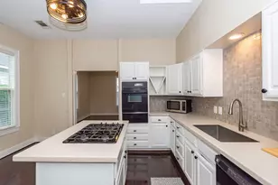 3909 Barnes St, Houston, TX 77007 - Photo 6