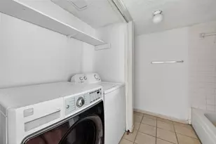10110 Forum W Dr, Houston, TX 77036 - Photo 24