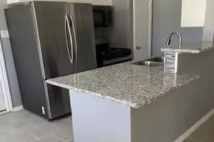 10902 Segrest Dr, Houston, TX 77047 - Photo 2