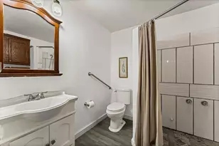 1110 Cheshire Ln, Houston, TX 77018 - Photo 20