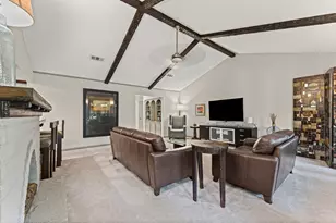 1110 Cheshire Ln, Houston, TX 77018 - Photo 8