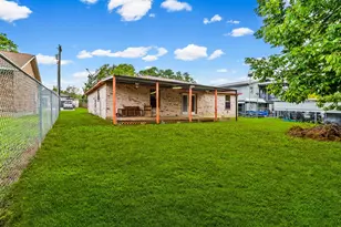 210 Kathy Ln, Livingston, TX 77351 - Photo 24