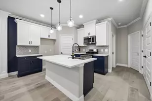 938 A&b South St, Houston, TX 77088 - Photo 6