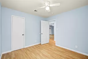 8921 Oak Knoll Ln, Houston, TX 77078 - Photo 28
