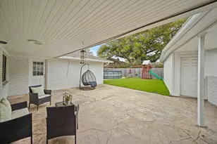 6215 S Braeswood Blvd, Houston, TX 77096 - Photo 28