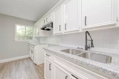 6715 Victoria Street, Houston, TX 77020 - Photo 34