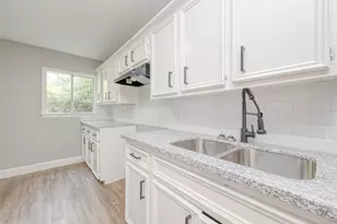 6715 Victoria St, Houston, TX 77020 - Photo 34