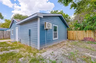 6715 Victoria St, Houston, TX 77020 - Photo 40