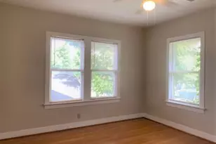 1654 Marshall St, Houston, TX 77006 - Photo 10