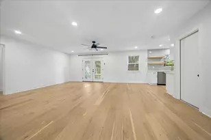 4725 Spellman Rd, Houston, TX 77035 - Photo 6