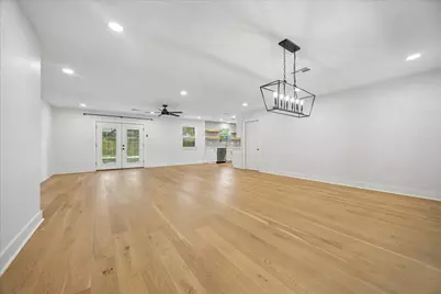 4725 Spellman Road, Houston, TX 77035 - Photo 4