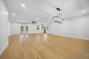 4725 Spellman Rd, Houston, TX 77035 - Photo 4