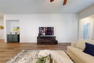 2926 Yaupon Grove Ln, Conroe, TX 77385 - Photo 6