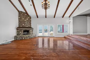 607 S Haswell Dr, Bryan, TX 77803 - Photo 10