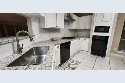15334 Oak Terrace Drive, Houston, TX 77082 - Photo 6