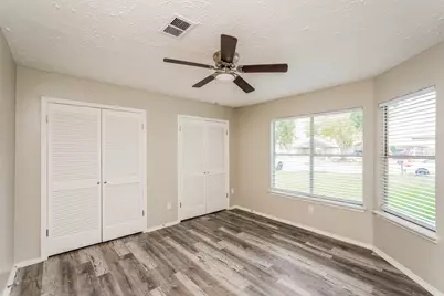 7038 Villa Del Sol Drive, Houston, TX 77083 - Photo 16