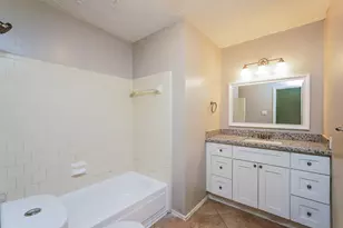 7038 Villa Del Sol Dr, Houston, TX 77083 - Photo 18