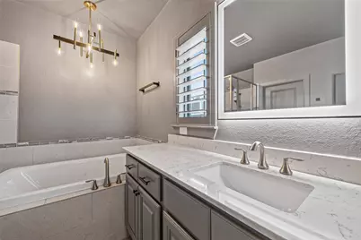 11008 Aspen Reserve Way, Houston, TX 77043 - Photo 30