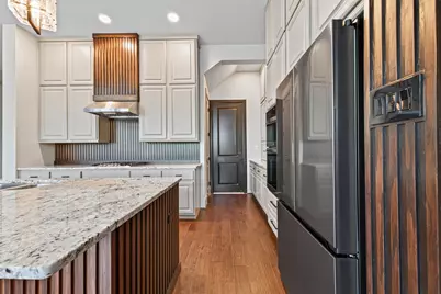 11008 Aspen Reserve Way, Houston, TX 77043 - Photo 12