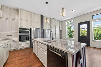 11008 Aspen Reserve Way, Houston, TX 77043 - Photo 18