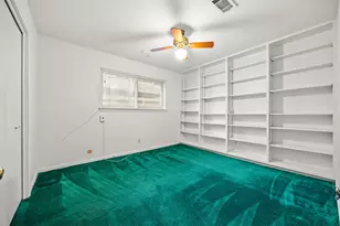 11407 Valley Spring Dr, Houston, TX 77043 - Photo 20
