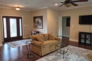 103 Holly Grove St, Bridge City, TX 77611 - Photo 4