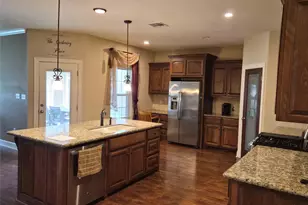 103 Holly Grove St, Bridge City, TX 77611 - Photo 6