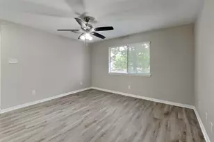 8718 Pines Pl Dr, Humble, TX 77346 - Photo 16