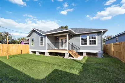 3205 Nebraska Street, Baytown, TX 77520 - Photo 14