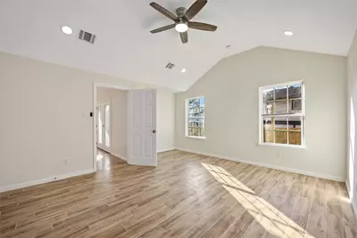 3205 Nebraska Street, Baytown, TX 77520 - Photo 6