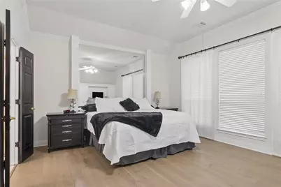 2 Surrey Run Place, The Woodlands, TX 77384 - Photo 18