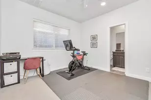360 Eado Park Cir, Houston, TX 77020 - Photo 4