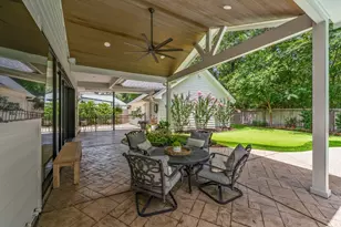 18 N Highland Ct, The Woodlands, TX 77381 - Photo 34